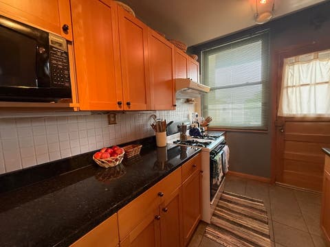 Tiny photo for 5869 N Glenwood Avenue #3, Chicago, IL 60660 (MLS # 12694677)