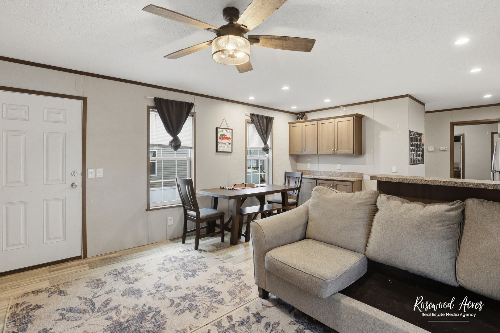 105 Lantern Drive