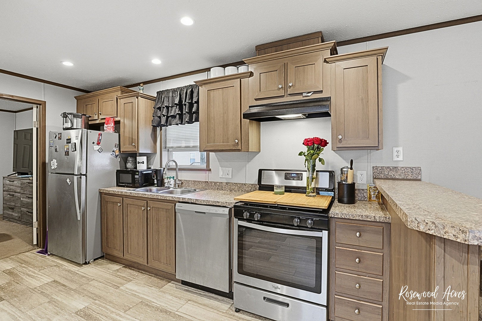 105 Lantern Drive