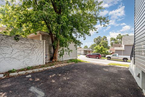 Tiny photo for 2824 Union Street, Blue Island, IL 60406 (MLS # 12423536)