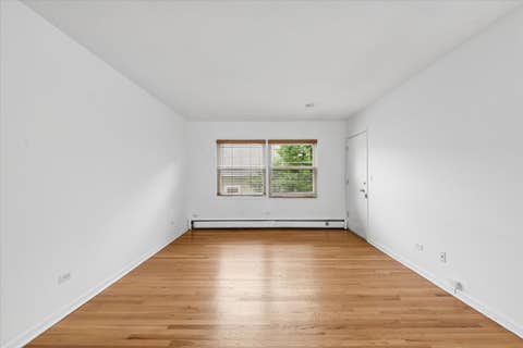 Tiny photo for 406 Franklin Avenue #3B, River Forest, IL 60305 (MLS # 12721595)