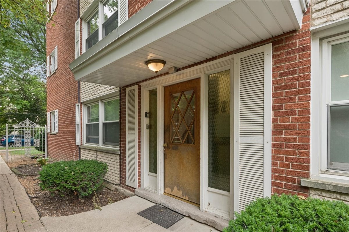 406 Franklin Avenue 3B