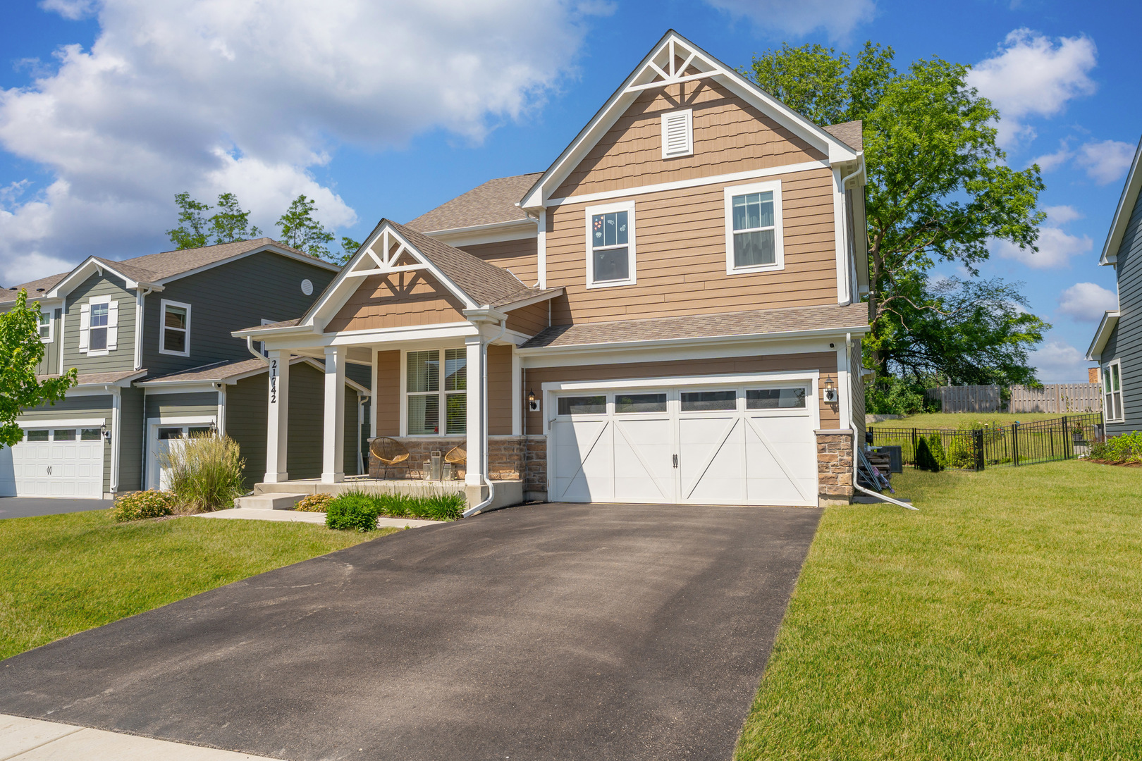 21742 N Ashley Street