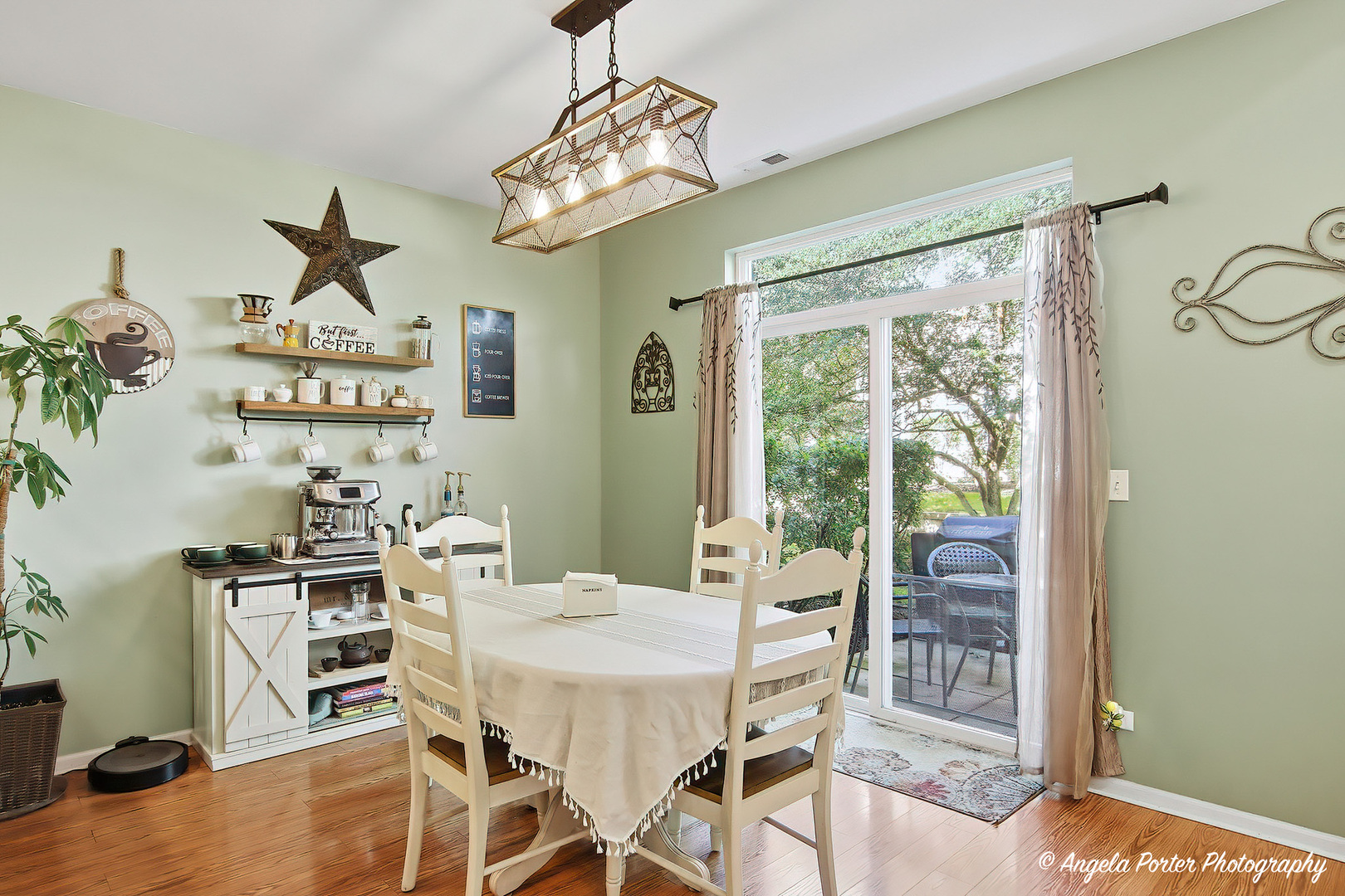 2886 Falling Waters Lane