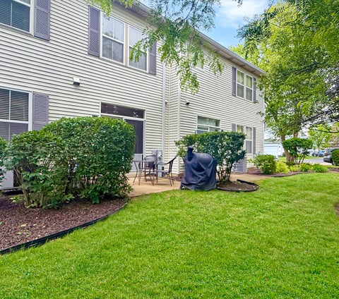 Tiny photo for 2886 Falling Waters Lane, Lindenhurst, IL 60046 (MLS # 12676110)