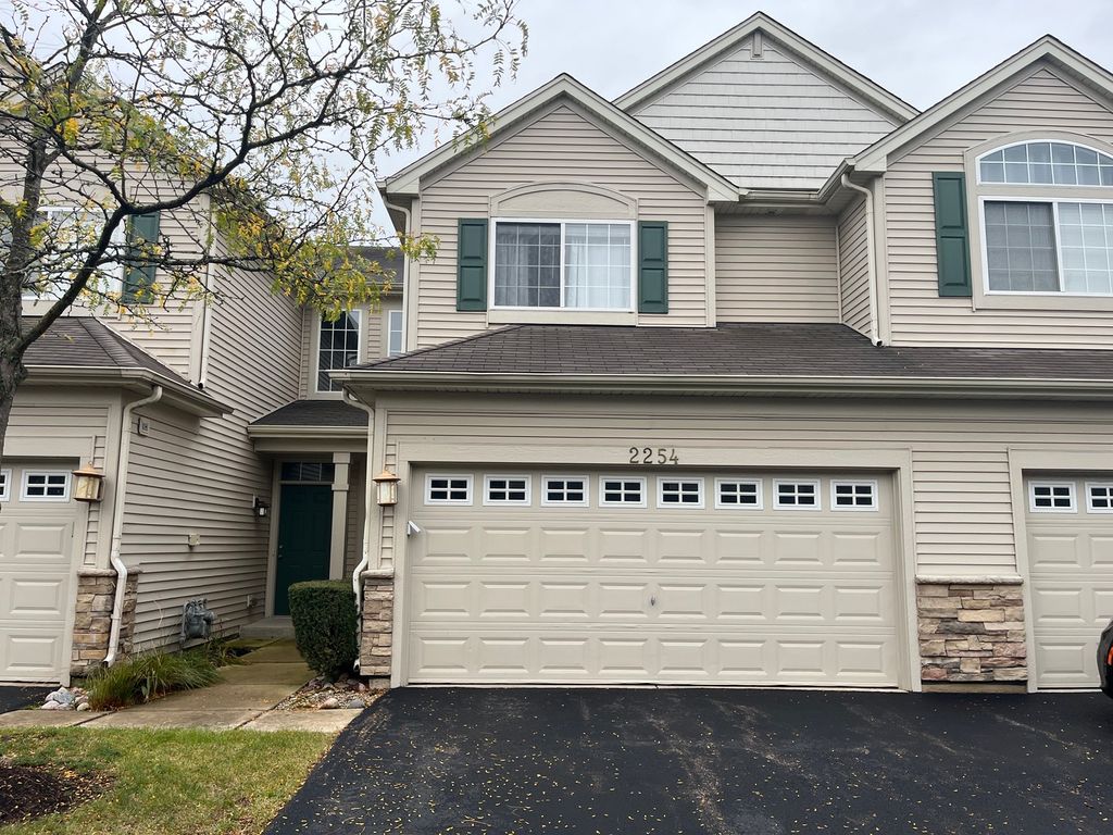 Photo for 2254 Gallant Fox Circle, Montgomery, IL 60538 (MLS # 12496682)