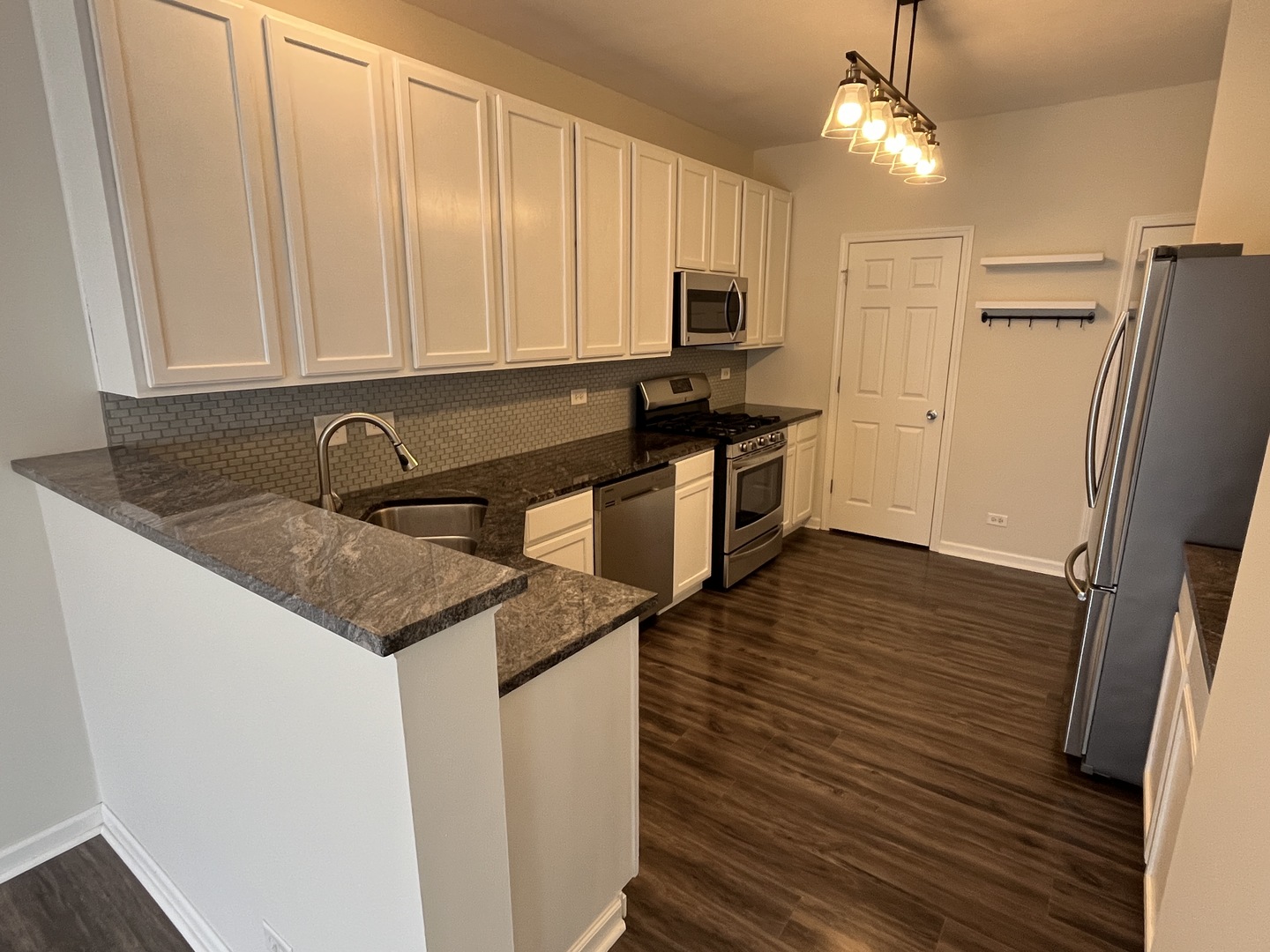 2254 Gallant Fox Circle