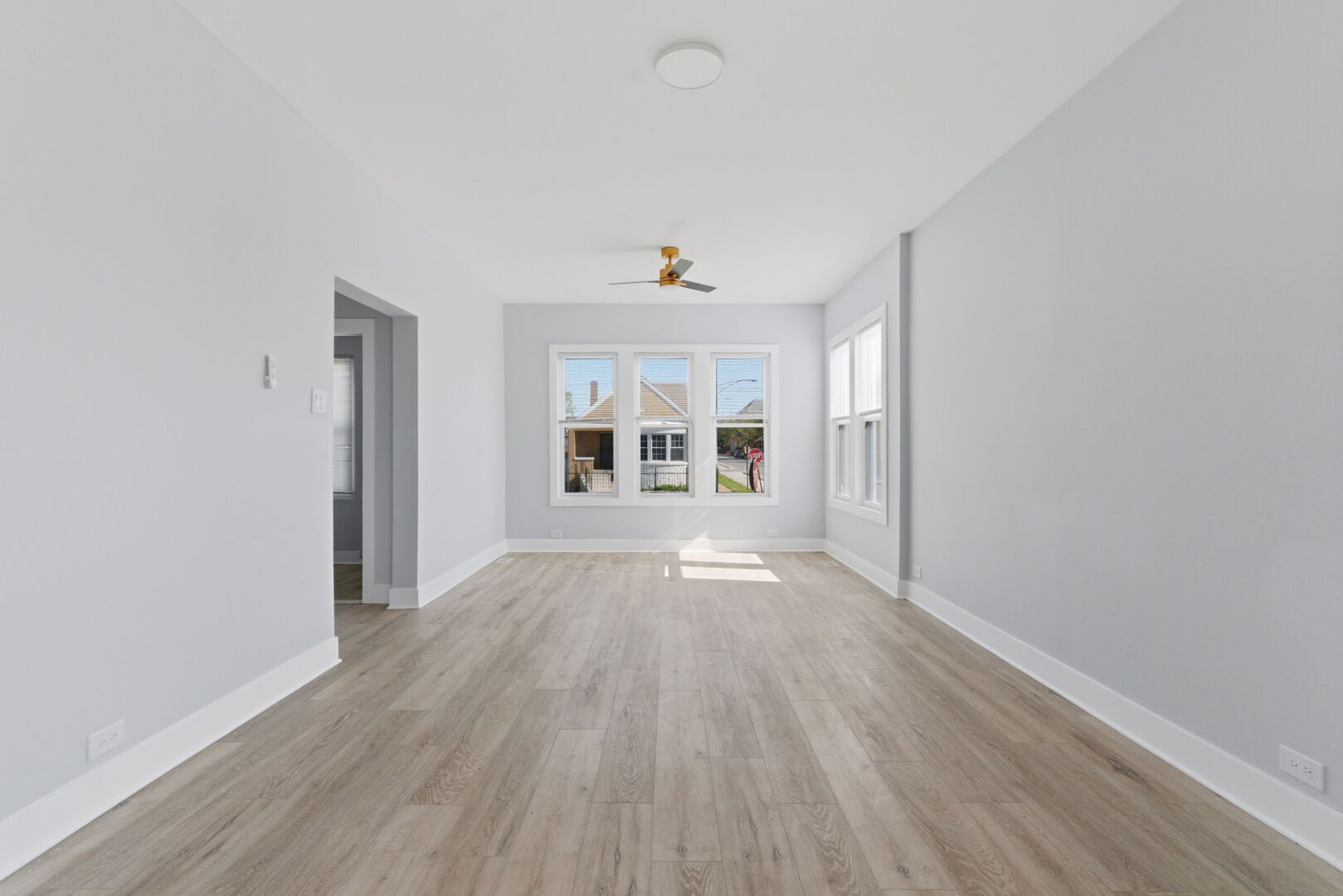 1401 W 72nd Street