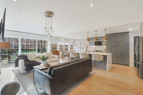 Tiny photo for 2131 Cumberland Parkway, Algonquin, IL 60102 (MLS # 12611057)