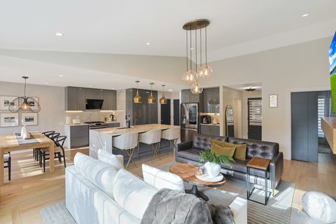 Tiny photo for 2131 Cumberland Parkway, Algonquin, IL 60102 (MLS # 12611057)