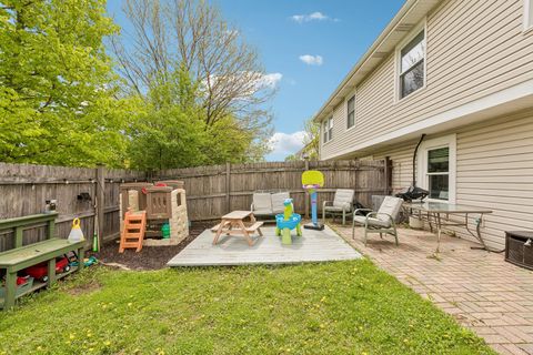 Tiny photo for 370 Kirkwood Circle, Bolingbrook, IL 60440 (MLS # 12626669)