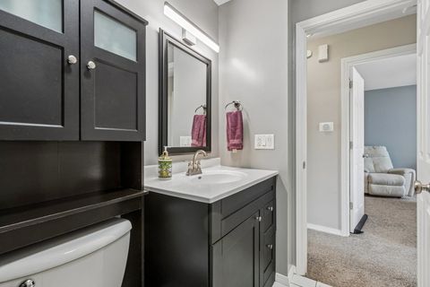 Tiny photo for 370 Kirkwood Circle, Bolingbrook, IL 60440 (MLS # 12626669)
