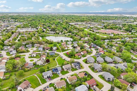 Tiny photo for 370 Kirkwood Circle, Bolingbrook, IL 60440 (MLS # 12626669)