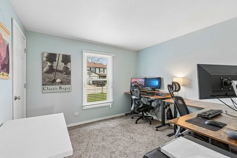 Tiny photo for 370 Kirkwood Circle, Bolingbrook, IL 60440 (MLS # 12626669)