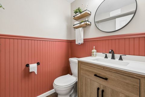 Tiny photo for 370 Kirkwood Circle, Bolingbrook, IL 60440 (MLS # 12626669)