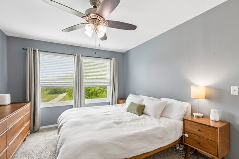 Tiny photo for 370 Kirkwood Circle, Bolingbrook, IL 60440 (MLS # 12626669)