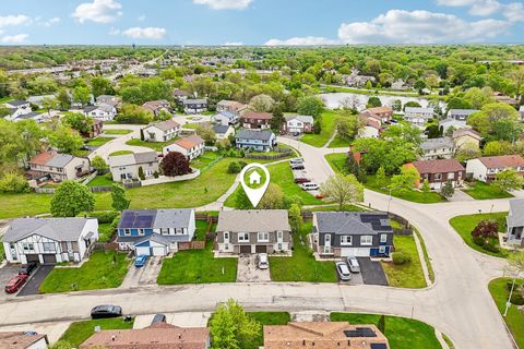 Tiny photo for 370 Kirkwood Circle, Bolingbrook, IL 60440 (MLS # 12626669)