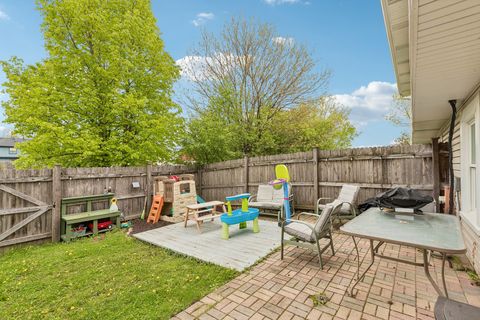 Tiny photo for 370 Kirkwood Circle, Bolingbrook, IL 60440 (MLS # 12626669)