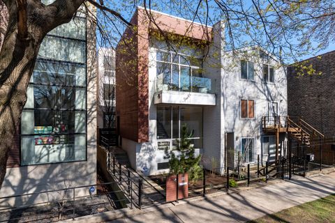 1831 N Marshfield Avenue Chicago IL 60622