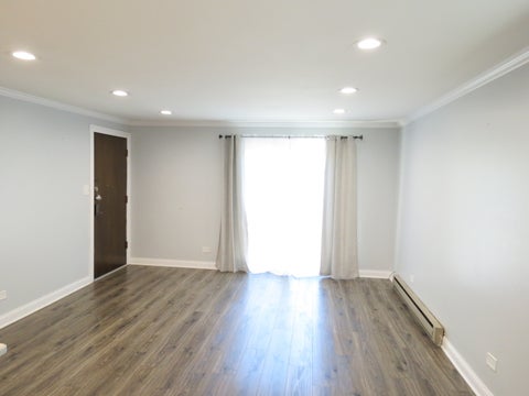 Tiny photo for 6632 W 64th Place #3W, Chicago, IL 60638 (MLS # 12668638)