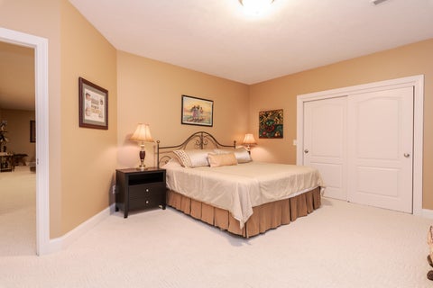 Tiny photo for 704 S Mercer Avenue, Bloomington, IL 61701 (MLS # 12635028)