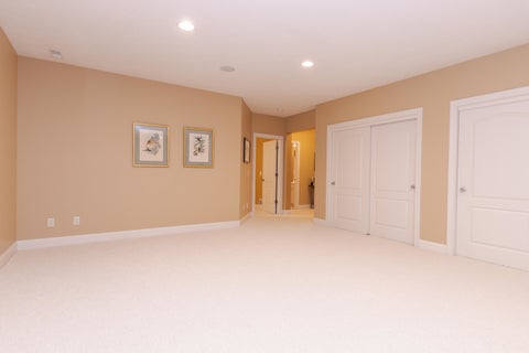 Tiny photo for 704 S Mercer Avenue, Bloomington, IL 61701 (MLS # 12635028)
