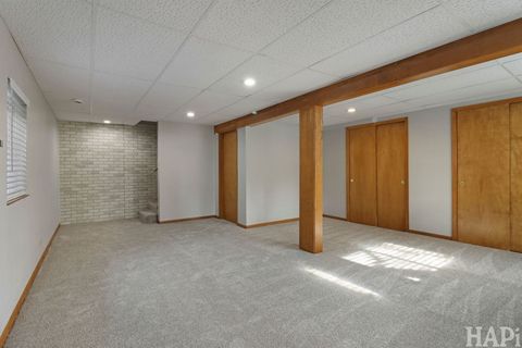 Tiny photo for 404 Lowell Drive #404, South Elgin, IL 60177 (MLS # 12585026)