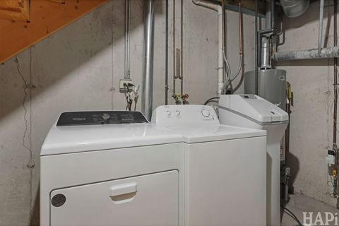 Tiny photo for 404 Lowell Drive #404, South Elgin, IL 60177 (MLS # 12585026)