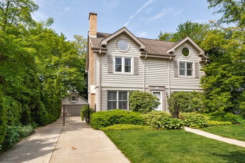 Tiny photo for 674 Foxdale Avenue, Winnetka, IL 60093 (MLS # 12382435)