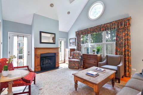 Tiny photo for 674 Foxdale Avenue, Winnetka, IL 60093 (MLS # 12382435)