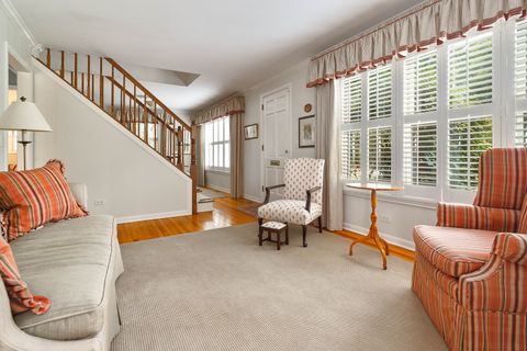 Tiny photo for 674 Foxdale Avenue, Winnetka, IL 60093 (MLS # 12382435)