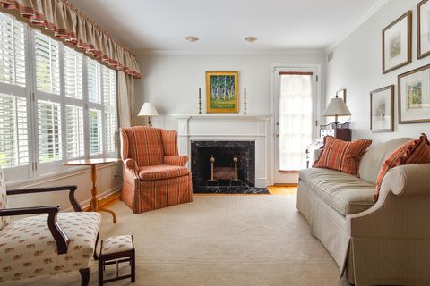 Tiny photo for 674 Foxdale Avenue, Winnetka, IL 60093 (MLS # 12382435)