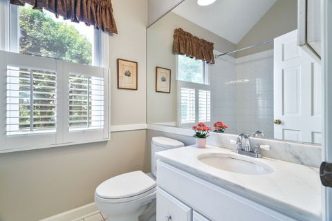 Tiny photo for 674 Foxdale Avenue, Winnetka, IL 60093 (MLS # 12382435)