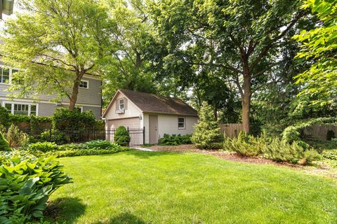 Tiny photo for 674 Foxdale Avenue, Winnetka, IL 60093 (MLS # 12382435)