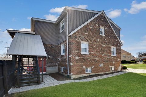 Tiny photo for 1708 N Center Street, Crest Hill, IL 60403 (MLS # 12599838)