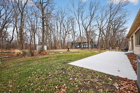 Tiny photo for 127 Rose Drive, Bloomingdale, IL 60108 (MLS # 12537418)