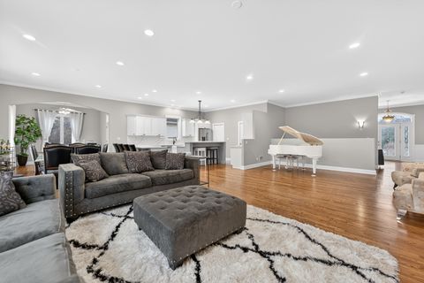 Tiny photo for 127 Rose Drive, Bloomingdale, IL 60108 (MLS # 12537418)