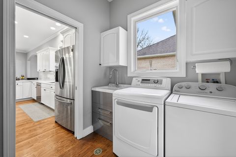 Tiny photo for 127 Rose Drive, Bloomingdale, IL 60108 (MLS # 12537418)