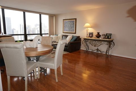 Tiny photo for 1636 N Wells Street #2007, Chicago, IL 60614 (MLS # 12425601)