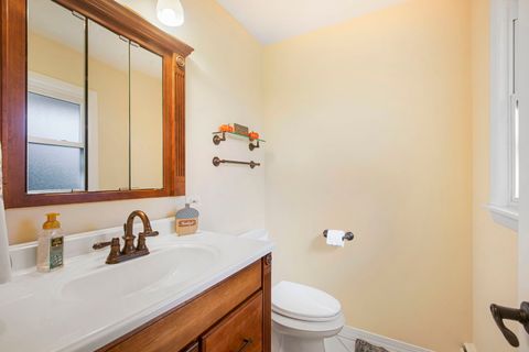 Tiny photo for 2829 Briarwood Drive, Arlington Heights, IL 60005 (MLS # 12495845)