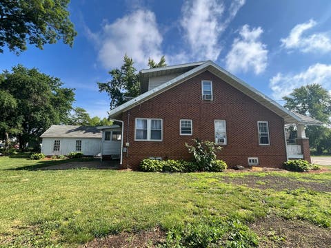Tiny photo for 208 S Peoria Street, Bradford, IL 61421 (MLS # 12670574)