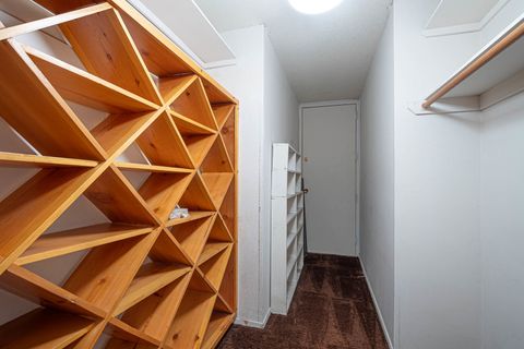 Tiny photo for 3150 N Sheridan Road #9A, Chicago, IL 60657 (MLS # 12554479)