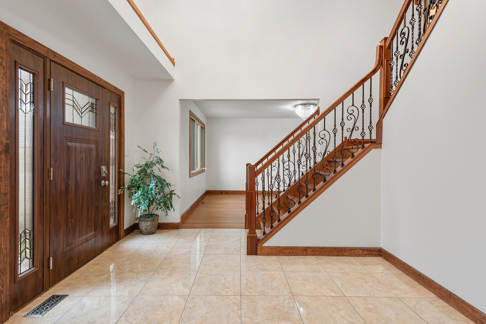 8941 Golden Oak Court