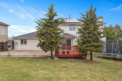 Tiny photo for Hickory Hills, IL 60457 (MLS # 12592313)