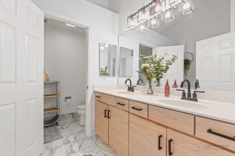 Tiny photo for 2038 Cambria Court, Northbrook, IL 60062 (MLS # 12476350)