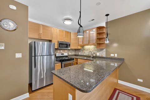 Tiny photo for 6938 S Dorchester Avenue #2, Chicago, IL 60637 (MLS # 12722571)
