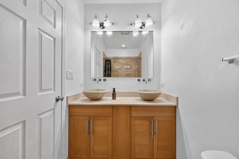 Tiny photo for 6938 S Dorchester Avenue #2, Chicago, IL 60637 (MLS # 12722571)