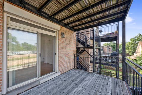 Tiny photo for 6938 S Dorchester Avenue #2, Chicago, IL 60637 (MLS # 12722571)