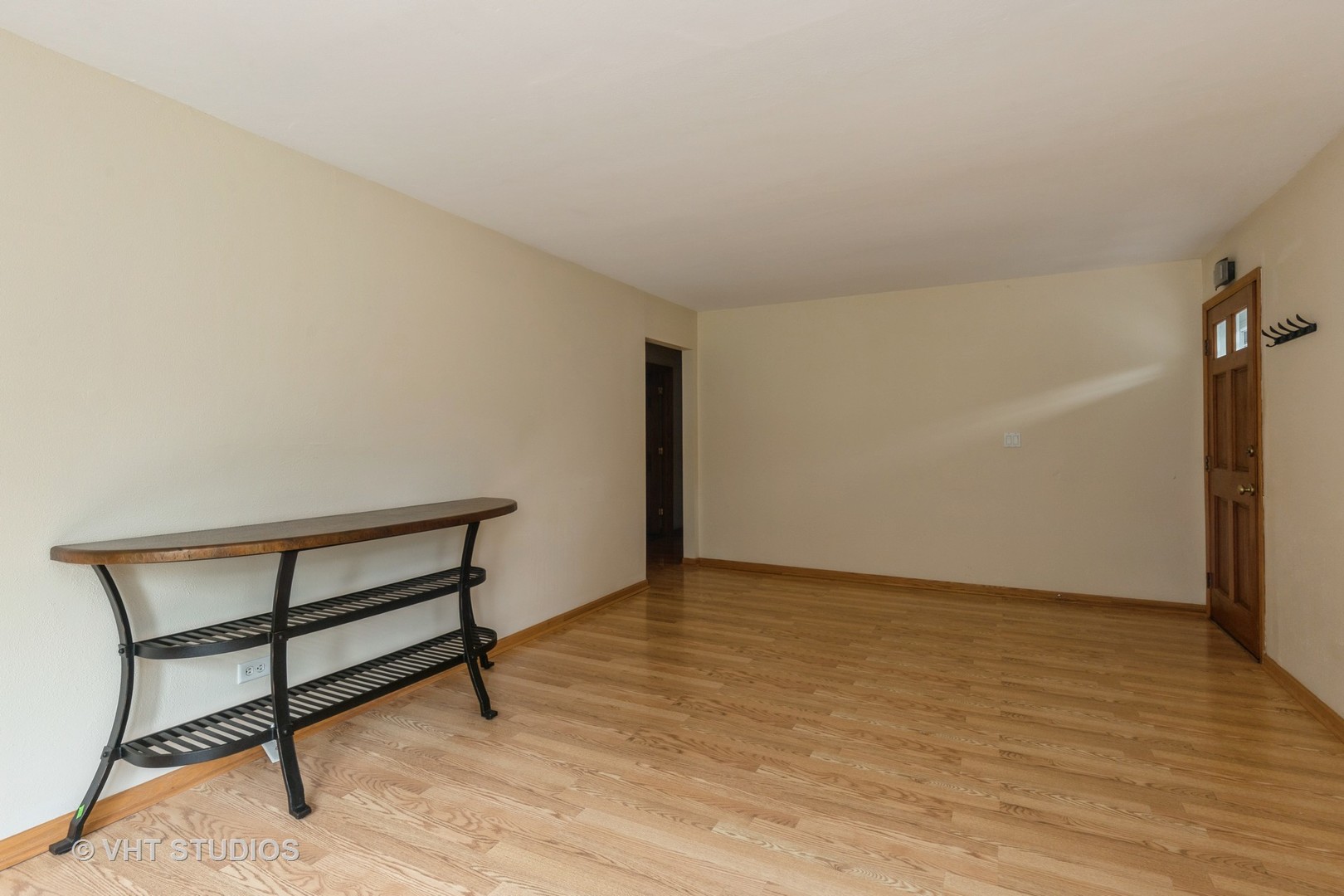 16199 W Des Plaines Drive