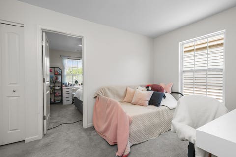 Tiny photo for 3633 Hyde Park Court, Elgin, IL 60124 (MLS # 12669089)